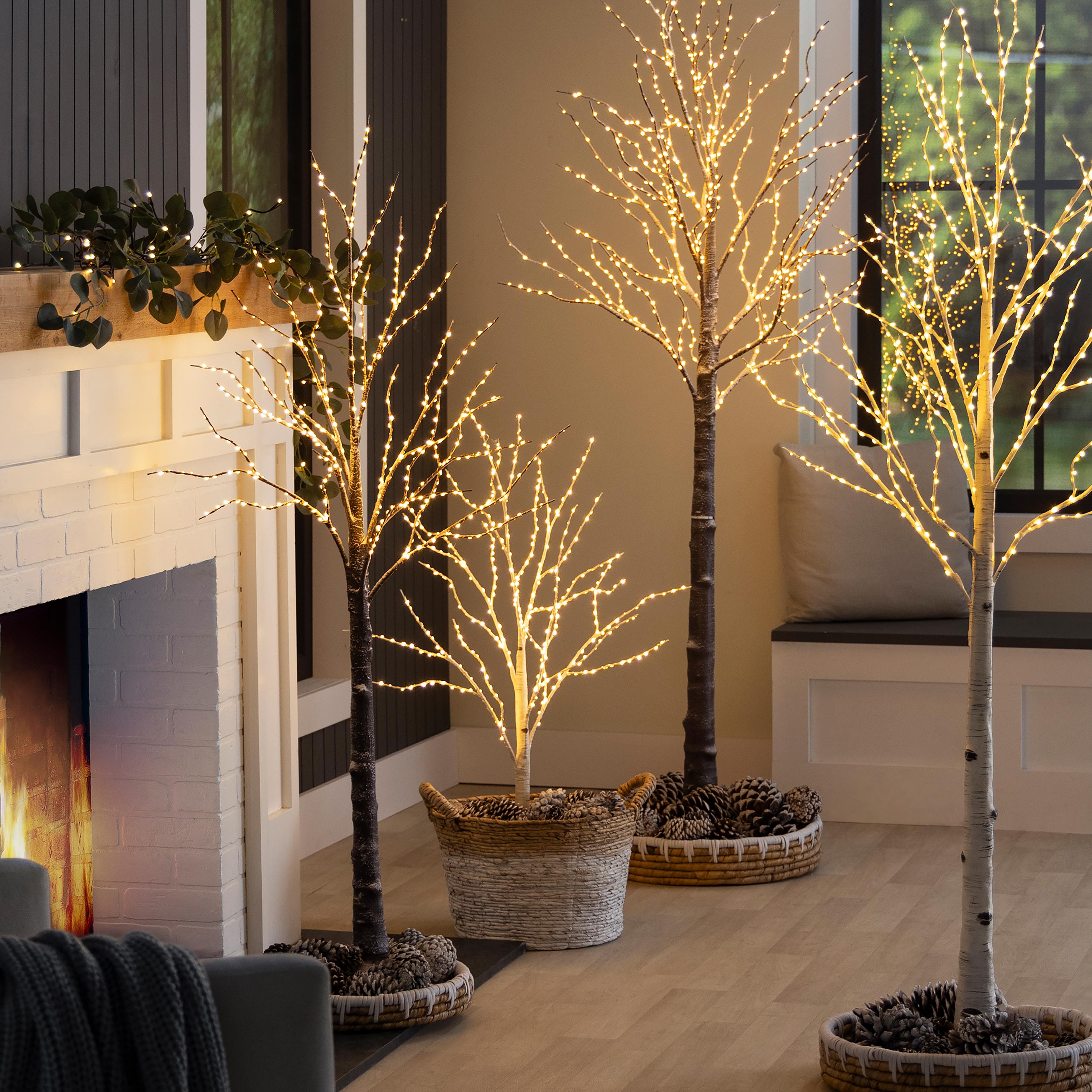 Medium Lighted Birch Tree (brown)